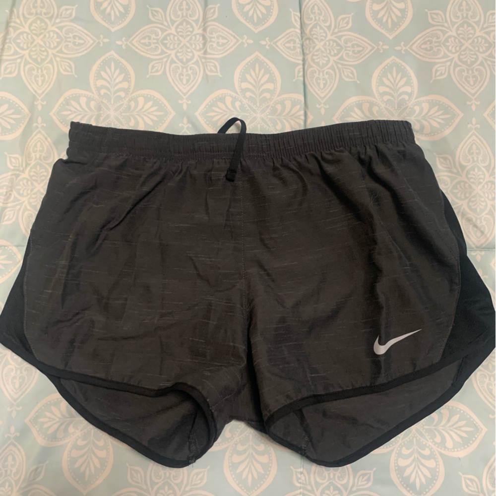 gray nike running shorts